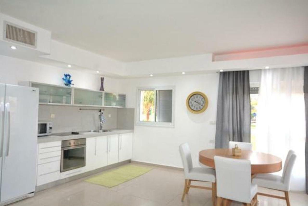 Sweethome26 Apt Eilat Sea View / Free Parking ภายนอก รูปภาพ